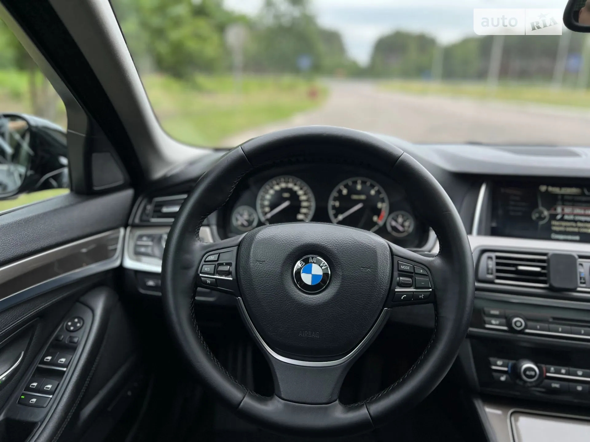 2013 BMW 5er - мініатюра 20