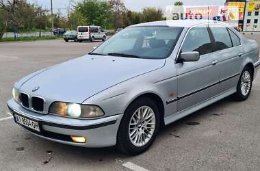 Седан BMW 5 Series 1996 в Киеве