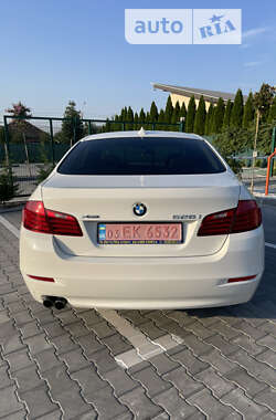 Седан BMW 5 Series 2014 в Виноградові