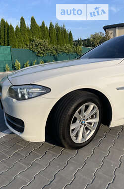 Седан BMW 5 Series 2014 в Виноградові