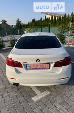 Седан BMW 5 Series 2014 в Виноградові