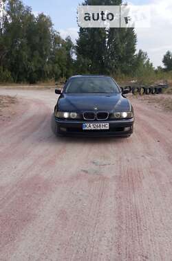 Седан BMW 5 Series 1998 в Киеве