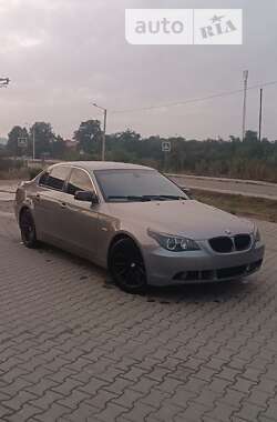 Седан BMW 5 Series 2004 в Добромиле