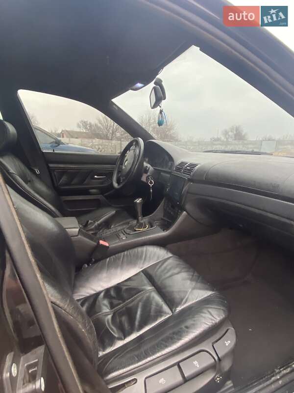 Седан BMW 5 Series 1998 в Петриківці