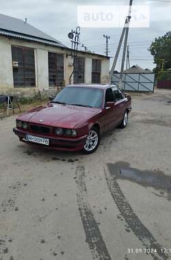 Седан BMW 5 Series 1992 в Балті