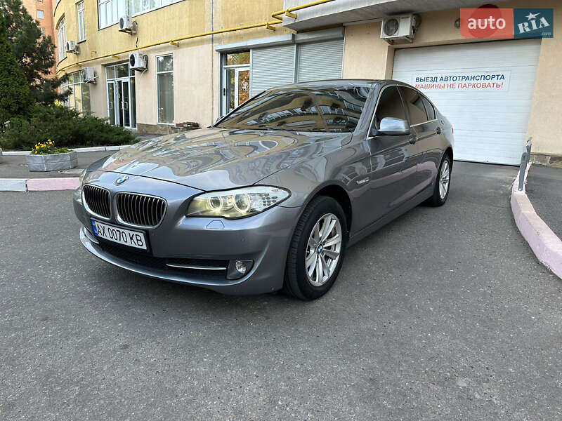 Седан BMW 5 Series 2011 в Києві