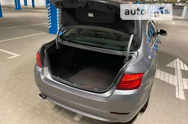 Седан BMW 5 Series 2012 в 