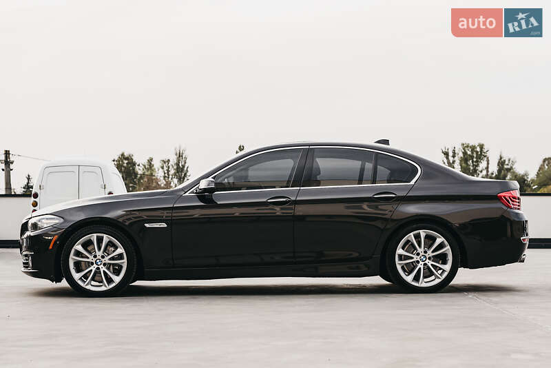 Седан BMW 5 Series 2013 в Черкассах