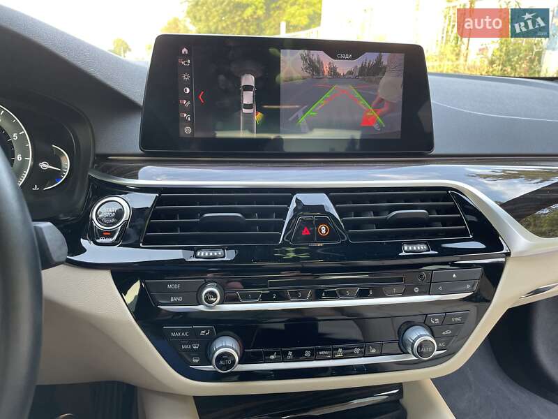 Седан BMW 5 Series 2019 в Киеве