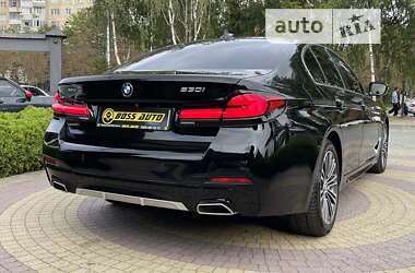 Седан BMW 5 Series 2018 в Львове