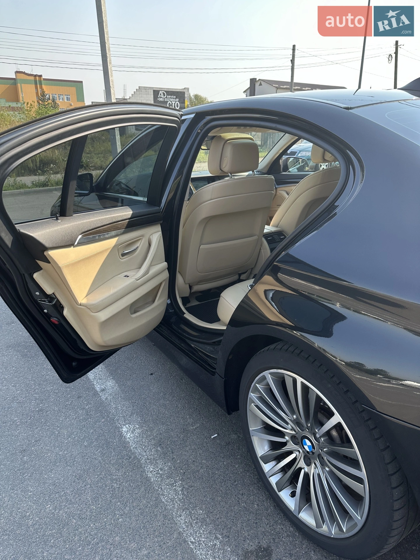 2011 BMW 5er - мініатюра 10