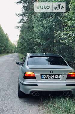 Седан BMW 5 Series 1999 в Попільні