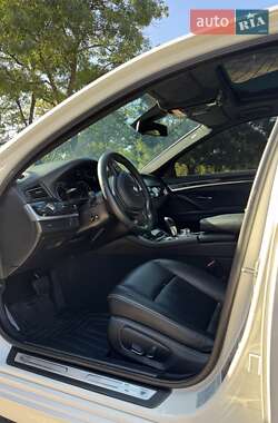 Седан BMW 5 Series 2014 в 