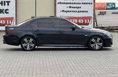 Седан BMW 5 Series 2004 в Черновцах