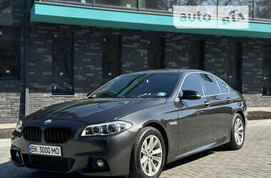 BMW 5 Series 2016