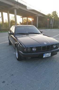 Седан BMW 5 Series 1990 в Коломиї