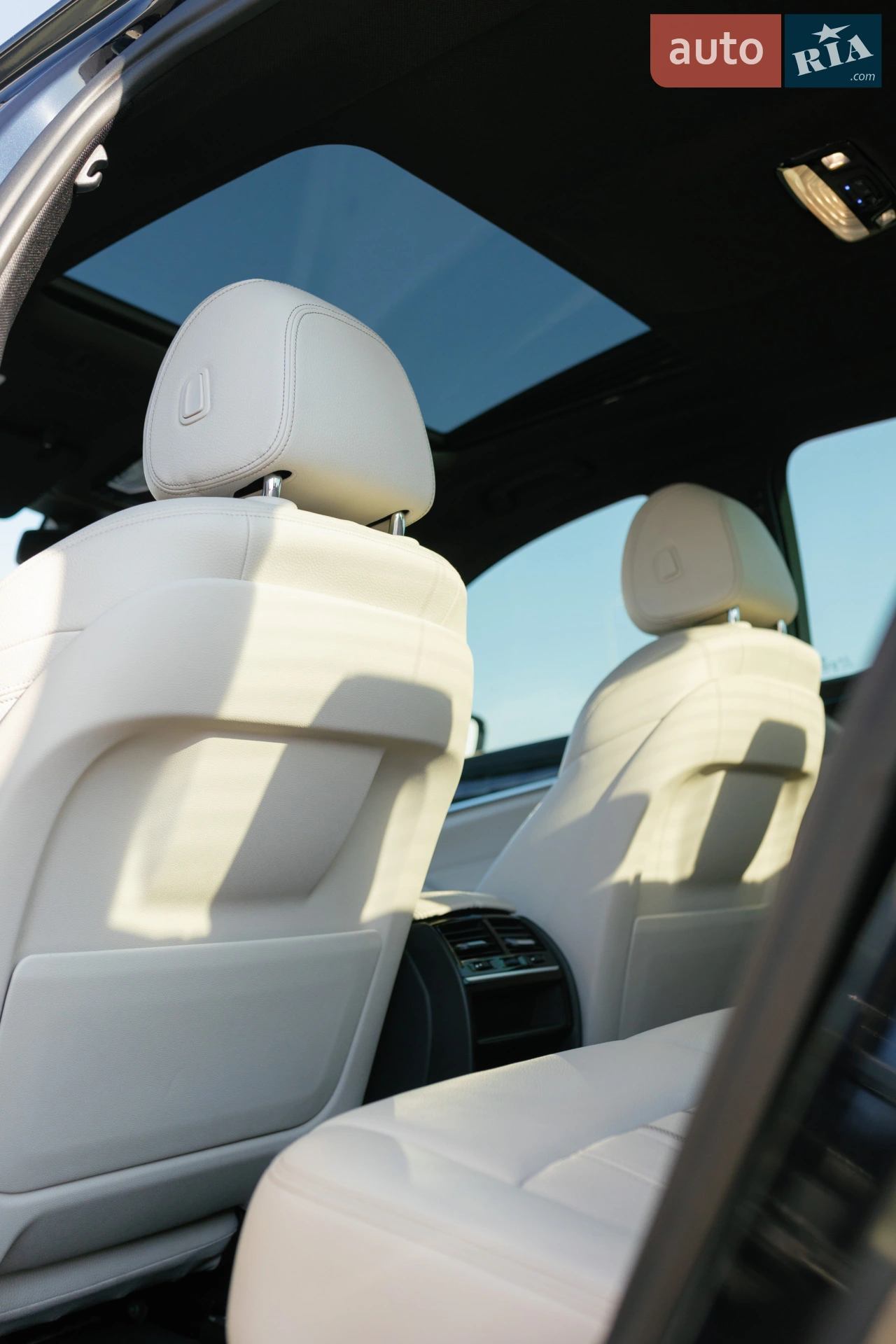 2017 BMW 5er - мініатюра 38