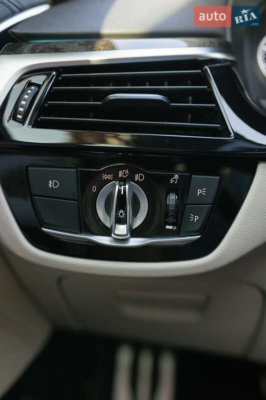 Седан BMW 5 Series 2017 в Львові фото 54 Седан BMW 5 Series 2017 в Львові