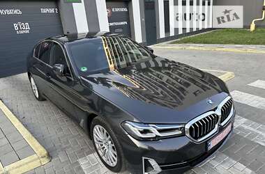 Седан BMW 5 Series 2020 в Львові