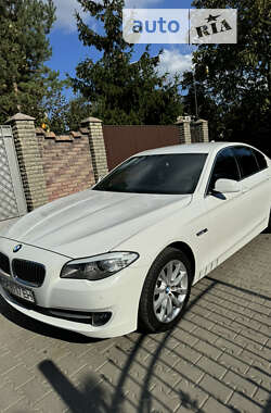 Седан BMW 5 Series 2012 в Чернівцях