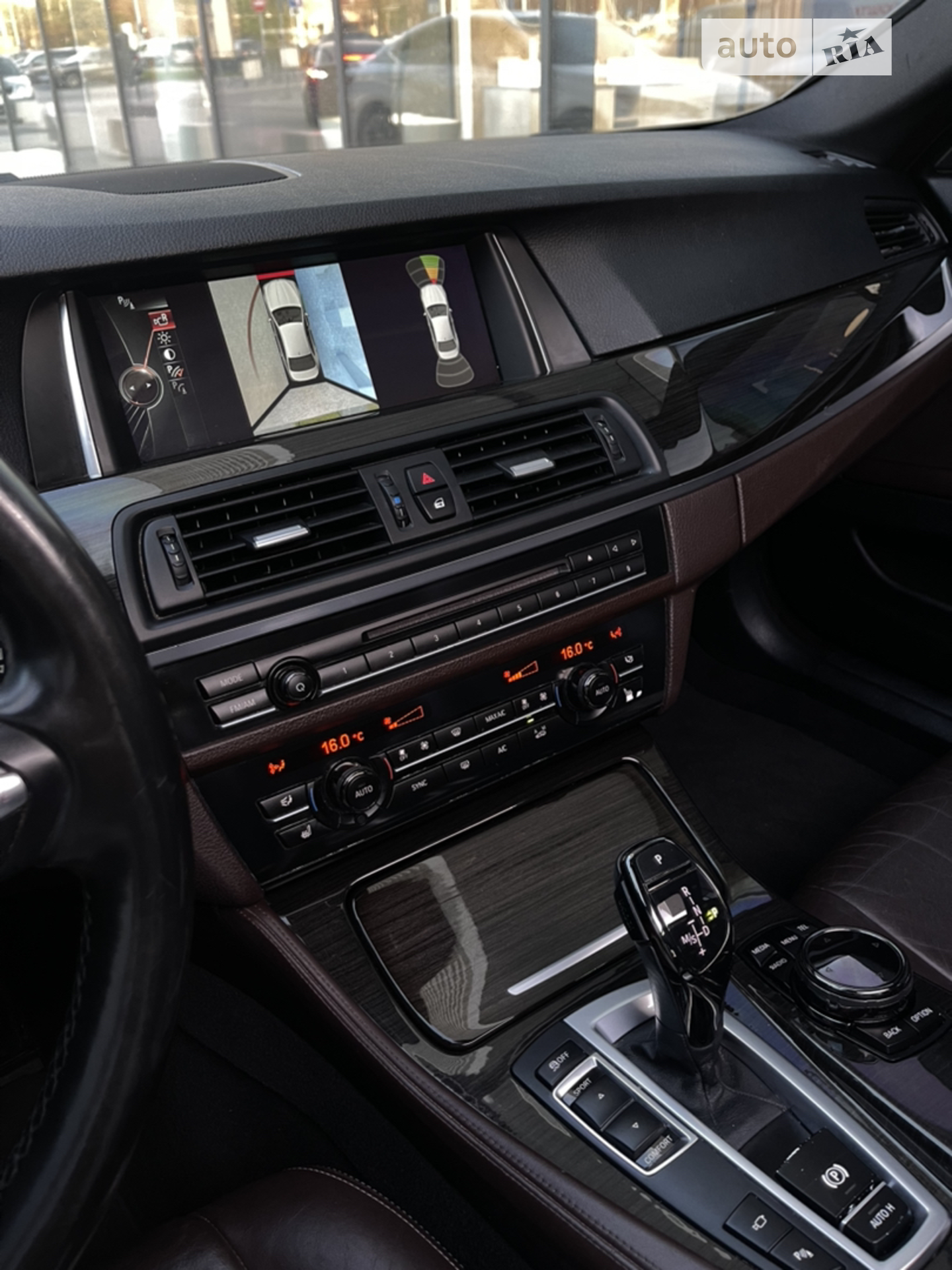 2013 BMW 5er - мініатюра 9