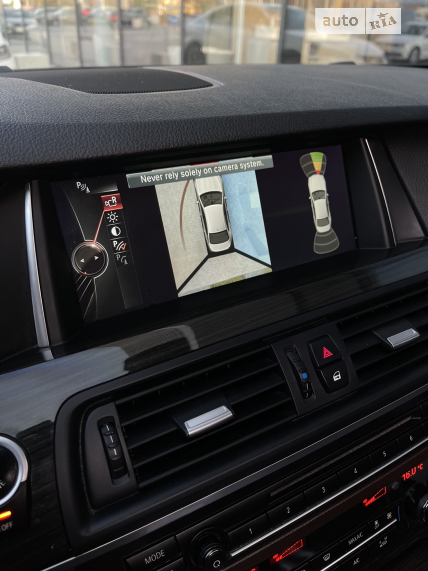 2013 BMW 5er - мініатюра 10