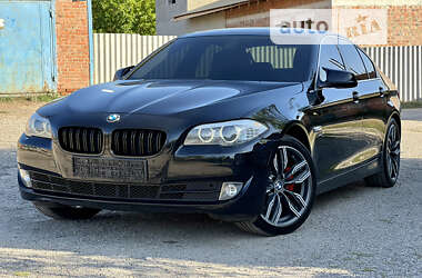 Седан BMW 5 Series 2012 в Валках