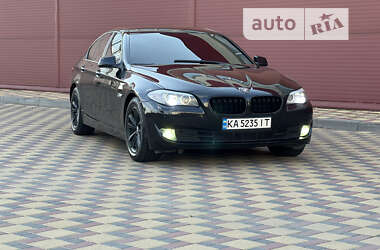 Седан BMW 5 Series 2012 в Гайсину