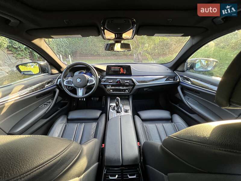Седан BMW 5 Series 2018 в Днепре
