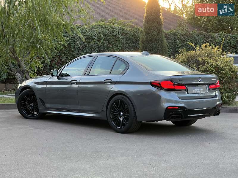 Седан BMW 5 Series 2018 в Днепре