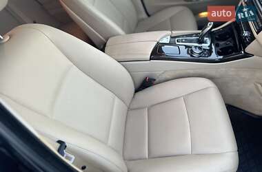 Седан BMW 5 Series 2013 в Ковелі