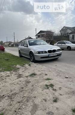 Седан BMW 5 Series 2001 в Ізюмі