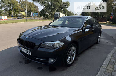 Седан BMW 5 Series 2013 в Ровно