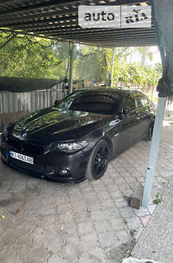 Седан BMW 5 Series 2012 в Києві