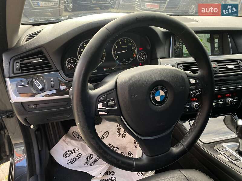 Седан BMW 5 Series 2014 в Львові