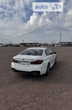 Седан BMW 5 Series 2018 в Ужгороді