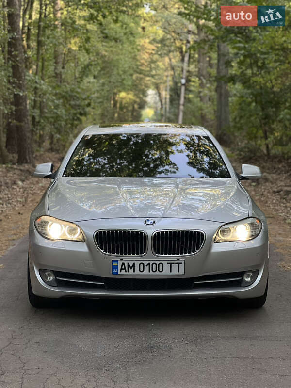 BMW 5 Series 2011
