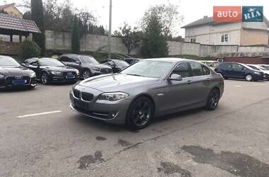 Седан BMW 5 Series 2010 в 