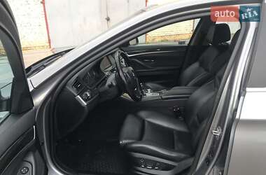 Седан BMW 5 Series 2010 в 