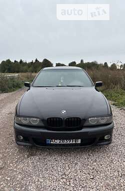 Седан BMW 5 Series 2001 в Горохове