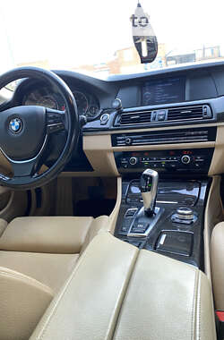 Універсал BMW 5 Series 2011 в Сумах