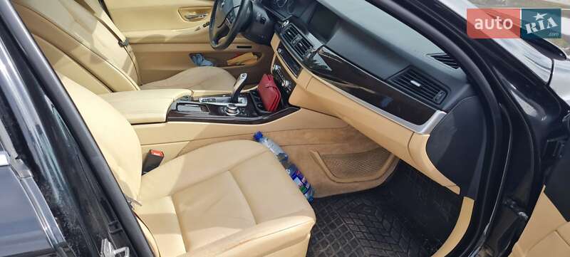 Седан BMW 5 Series 2012 в Ирпене