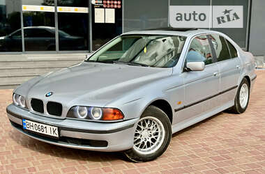 Седан BMW 5 Series 1997 в Одессе