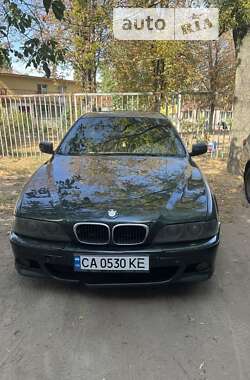 Седан BMW 5 Series 2001 в Черкасах