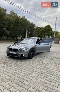 Седан BMW 5 Series 2011 в Черновцах