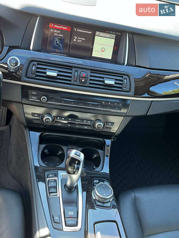 Седан BMW 5 Series 2015 в Луцьку