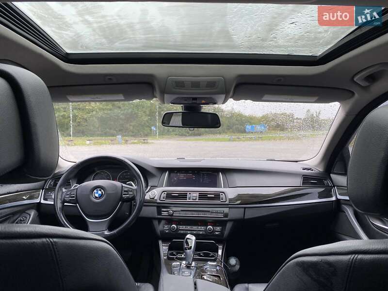Седан BMW 5 Series 2013 в Львове