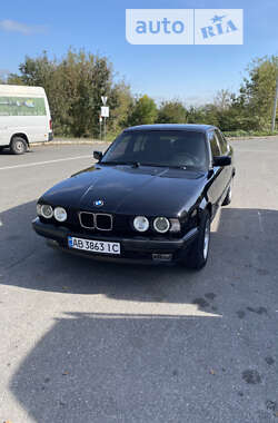 Седан BMW 5 Series 1991 в Хмельницькому