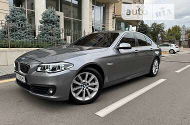 Седан BMW 5 Series 2015 в Киеве