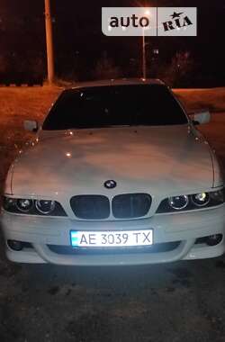 Седан BMW 5 Series 2000 в Дніпрі